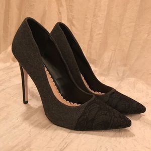Madison by Shoedazzle dark gray/black lace pump